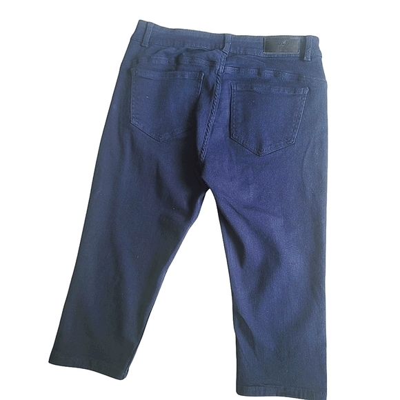 NWT Vero Moda Pedal Pusher Pants Size Size M in Dark Blue - Picture 3 of 11